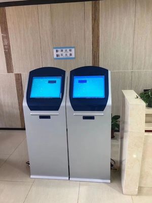 Sistema de Cola Electrónica que Mejora el Flujo de Clientes y Reduce el Tiempo de Espera en Centros de Salud, Bancos y Oficinas Gubernamentales
